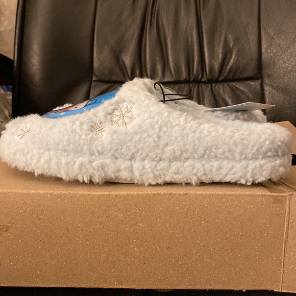 Hello kitty Christmas Slipper - Picture 5 of 6